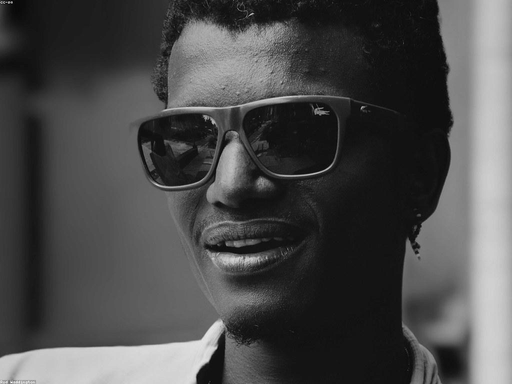 ការស្វែងរកបទពិសោធន៍នៅក្នុងស្រុកសម្រាប់ព្រឹត្តិការណ៍ស្នាក់នៅ